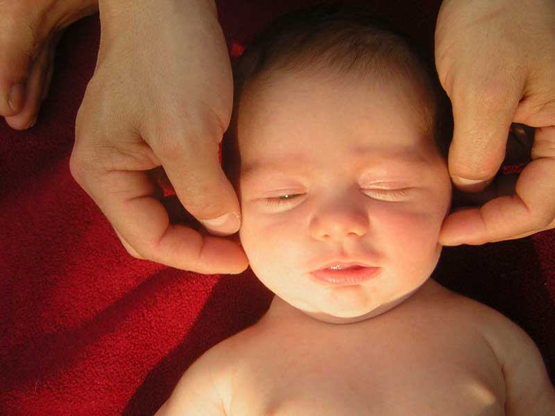 massage helps overcome touch starvation